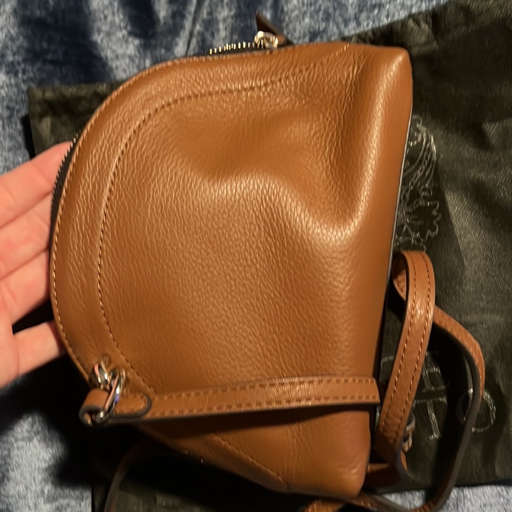 Vince Camino Bag View 3